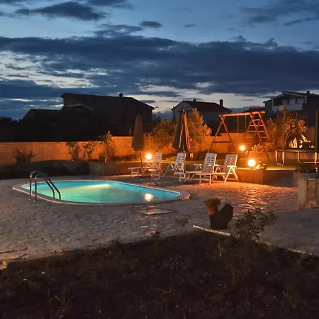 Villa Kuca Za Odmor Diana Sukošan Esterno foto