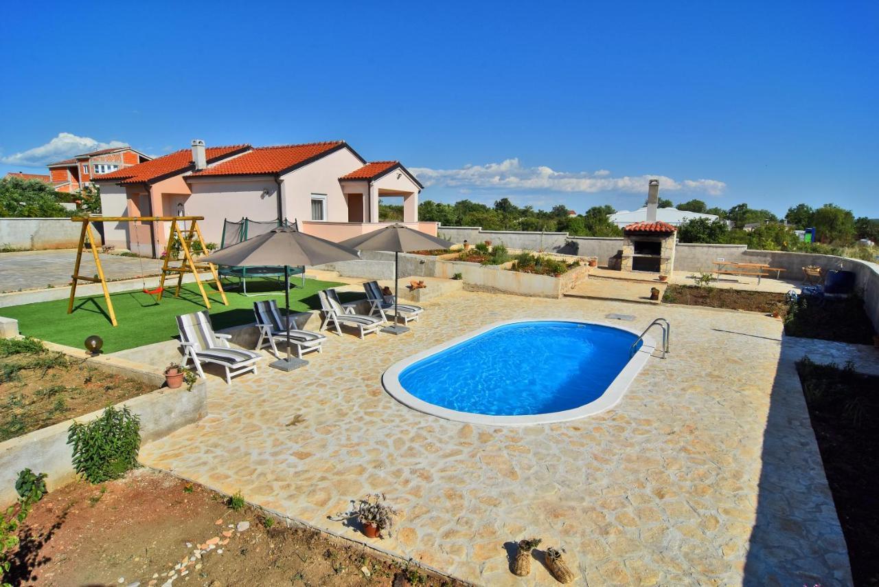 Holiday home Kuca Za Odmor Diana *